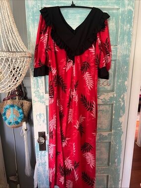 Vintage Red muumuu aloha wear Tropical Maxi Dress with Black Ruffle XL Mumu EUC